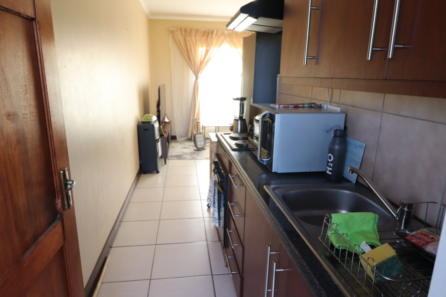 2 Bedroom Property for Sale in Lourierpark Free State